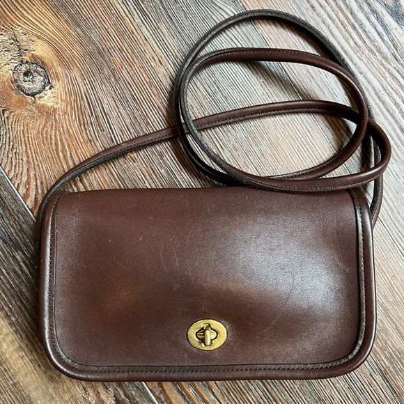 Vintage COACH 1999 Dinky Bag Purse Genuine Leather Dark Brown USA MADE - Picture 3 of 16